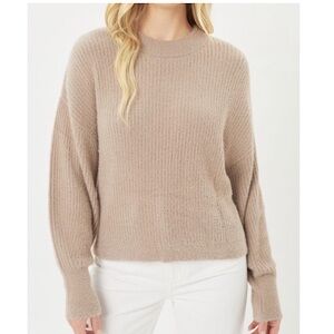 WOMENS FUZZY LONG SLEEVE SWEATER